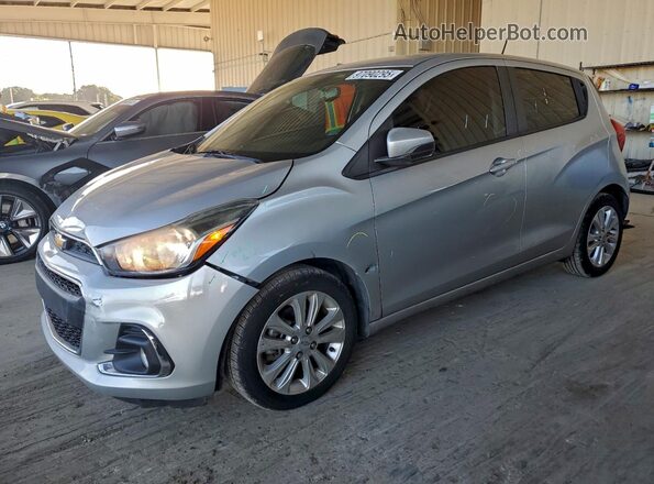 KL8CD6SA4HC811295 2017 CHEVROLET SPARK Серебряный Передняя левая четверть