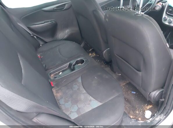 KL8CD6SA9HC794543 2017 CHEVROLET SPARK Silver Widok naklejki z numerem VIN