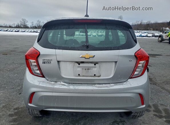 KL8CD6SA9LC459453 2020 CHEVROLET SPARK Серебряный Вид сзади