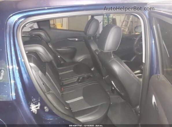 KL8CF6SA3NC022805 2022 CHEVROLET SPARK Синий Вид наклейки с VIN-кодом