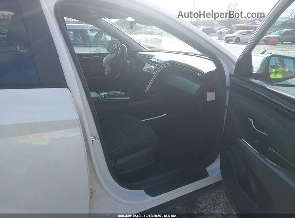 KM8JFCA18NU077481 2022 HYUNDAI TUCSON HYBRID Белый Вид салона спереди