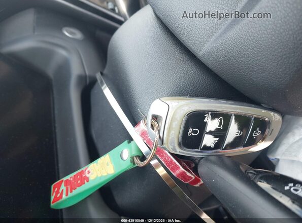 KM8JFCA18NU077481 2022 HYUNDAI TUCSON HYBRID Белый Вид панели приборов
