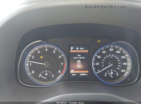 KM8K22AAXMU739733 2021 HYUNDAI KONA White უკანა სავარძლების ხედი