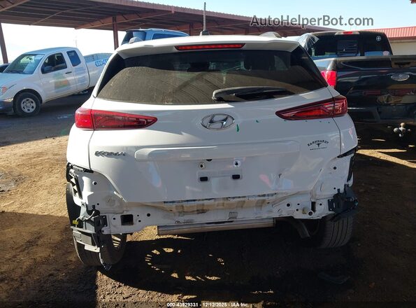 KM8K22AAXMU739733 2021 HYUNDAI KONA White წინა ხედი