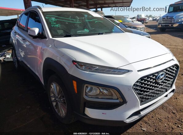 KM8K22AAXMU739733 2021 HYUNDAI KONA White 