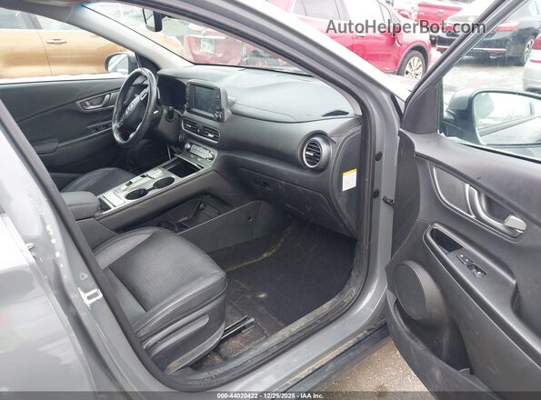 KM8K33AG2LU090029 2020 HYUNDAI KONA ELECTRIC Gray წინა სალონის ხედი
