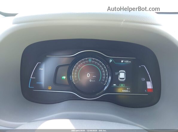 KM8K53AG6LU079111 2020 HYUNDAI KONA ELECTRIC Silver Widok tylnych siedzeń