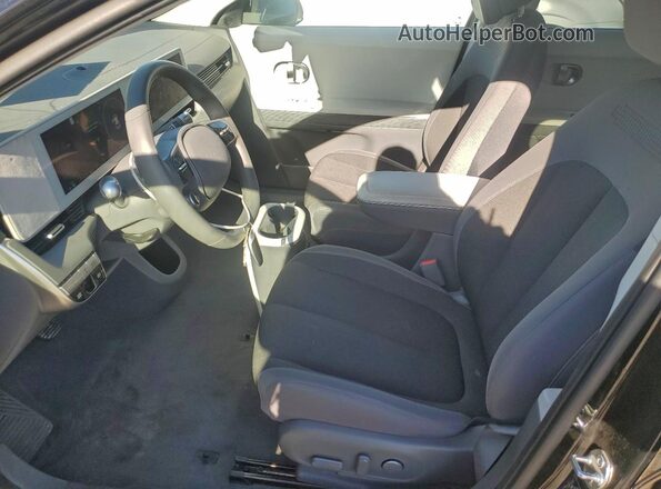 KM8KNDDF3RU288744 2024 HYUNDAI IONIQ Черный Вид салона спереди
