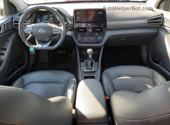 KMHC05LC5NU269090 2022 HYUNDAI IONIQ Silver წინა პანელის ხედი