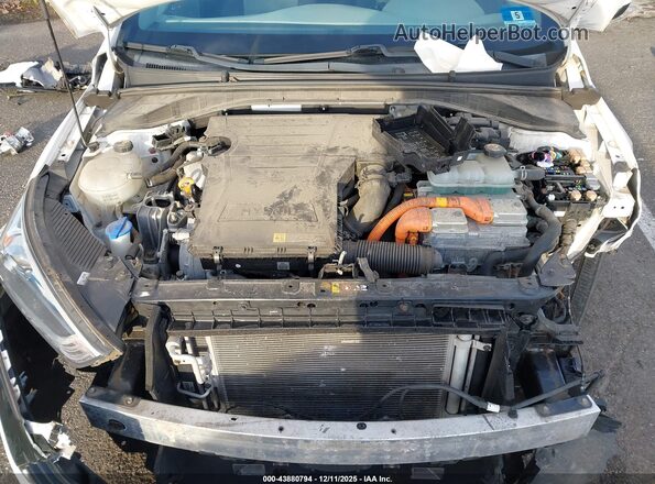 KMHC65LC1JU087220 2018 HYUNDAI IONIQ HYBRID Белый Вид сзади