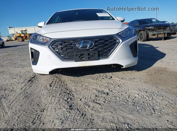 KMHC65LC2NU284967 2022 HYUNDAI IONIQ HYBRID Белый Вид спереди