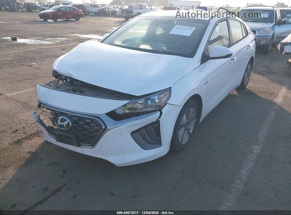 KMHC65LC7LU238841 2020 HYUNDAI IONIQ HYBRID White Front left