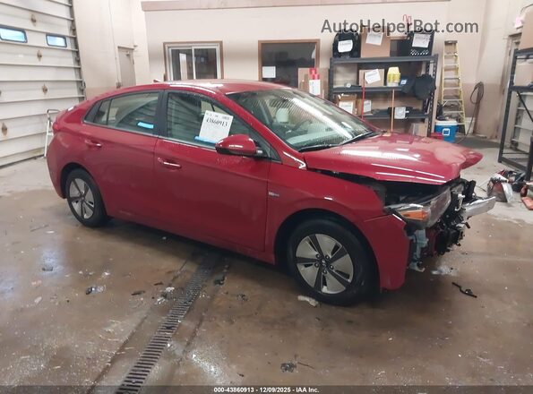 KMHC65LC8LU215598 2020 HYUNDAI IONIQ HYBRID Red Front right