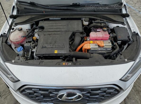 KMHC65LC9NU275361 2022 HYUNDAI IONIQ White Vista interior trasera