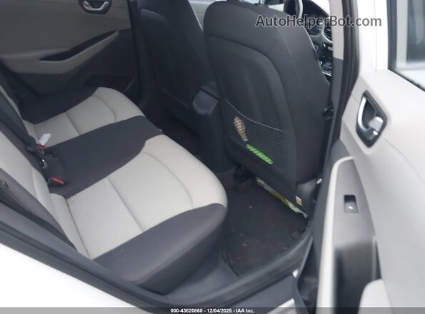 KMHC75LC0HU035634 2017 HYUNDAI IONIQ HYBRID Белый Вид наклейки с VIN-кодом