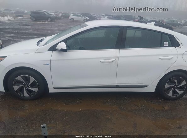 KMHC75LC1HU031883 2017 HYUNDAI IONIQ HYBRID White Панорамний вид салону 360°