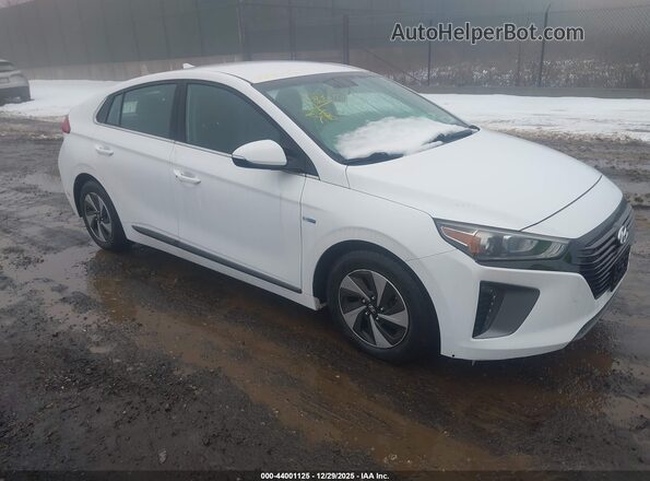 KMHC75LC1HU031883 2017 HYUNDAI IONIQ HYBRID White Передня права чверть