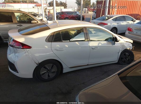 KMHC75LC1LU231395 2020 HYUNDAI IONIQ HYBRID White სალონის 360-გრადუსიანი ხედი