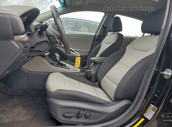 KMHC75LC2JU061870 2018 HYUNDAI IONIQ Black Widok wnętrza z przodu