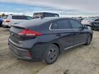 2022 Hyundai Ioniq Se Black vin: KMHC75LC2NU282505