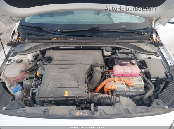 KMHC75LC8NU273484 2022 HYUNDAI IONIQ HYBRID White უკანა ხედი
