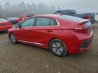 2021 Hyundai Ioniq Se Red vin: KMHC75LCXMU255695