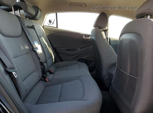 KMHC75LJ4MU081752 2021 HYUNDAI IONIQ Black Vista de los asientos traseros