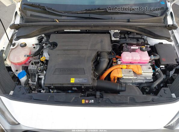 KMHC85LC4LU239777 2020 HYUNDAI IONIQ HYBRID White Հետևի տեսք