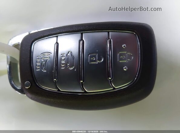 KMHC85LC4LU239777 2020 HYUNDAI IONIQ HYBRID White Առջևի վահանակի տեսք
