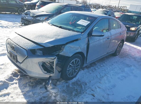 KMHC85LJ3LU070141 2020 HYUNDAI IONIQ ELECTRIC Silver Przód lewy