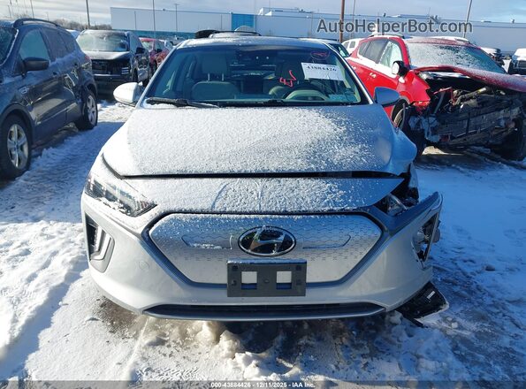 KMHC85LJ3LU070141 2020 HYUNDAI IONIQ ELECTRIC Silver Widok zestawu wskaźników