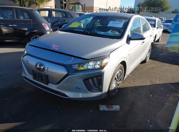 KMHC85LJ4LU061660 2020 HYUNDAI IONIQ ELECTRIC Silver Vista tres cuartos delantera izquierda