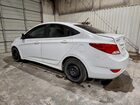 2017 Hyundai Accent Se Белый vin: KMHCT4AE8HU274181