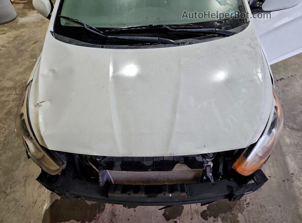 KMHCT4AE8HU274181 2017 HYUNDAI ACCENT Белый Вид задней части салона