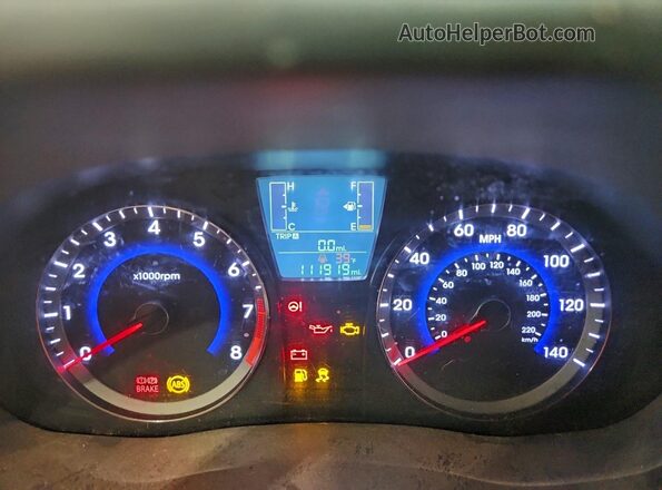 KMHCT4AE8HU274181 2017 HYUNDAI ACCENT Белый Вид щитка приборов