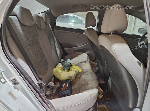 KMHCT4AE8HU274181 2017 HYUNDAI ACCENT Белый Вид задних сидений