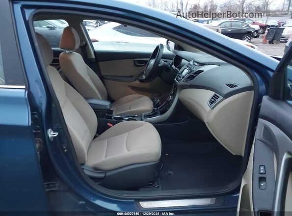 KMHDH4AE4GU645356 2016 HYUNDAI ELANTRA Синий Вид салона спереди
