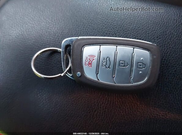 KMHDH4AE4GU645356 2016 HYUNDAI ELANTRA Синий Вид панели приборов