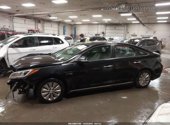 KMHE24L16HA059535 2017 HYUNDAI SONATA HYBRID Черный 