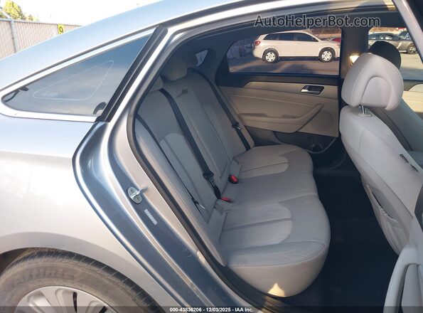 KMHE24L1XGA040579 2016 HYUNDAI SONATA HYBRID Серебряный Вид наклейки с VIN-кодом