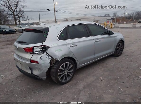 KMHH35LE0JU062972 2018 HYUNDAI ELANTRA GT Серебряный Задняя правая четверть