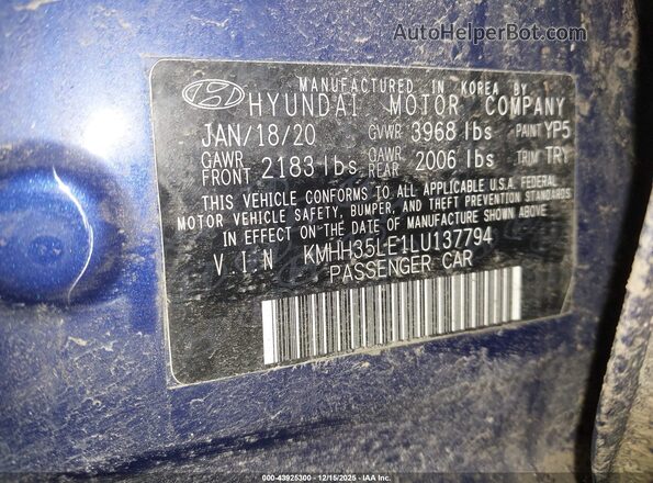 KMHH35LE1LU137794 2020 HYUNDAI ELANTRA GT Blue ძრავის განყოფილების ხედი