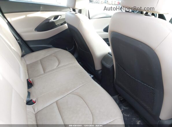 KMHH35LE2LU137285 2020 HYUNDAI ELANTRA GT Red VIN կոդի պիտակի տեսք