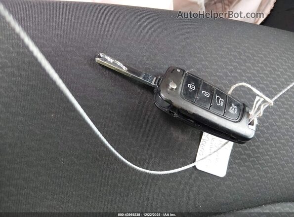 KMHH35LE6KU090695 2019 HYUNDAI ELANTRA GT Black Widok deski rozdzielczej