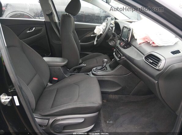 KMHH35LE6KU090695 2019 HYUNDAI ELANTRA GT Black Widok wnętrza z przodu