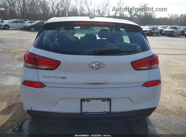 KMHH35LE8KU091783 2019 HYUNDAI ELANTRA GT White 