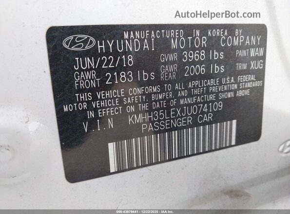 KMHH35LEXJU074109 2018 HYUNDAI ELANTRA GT Белый Вид подкапотного пространства