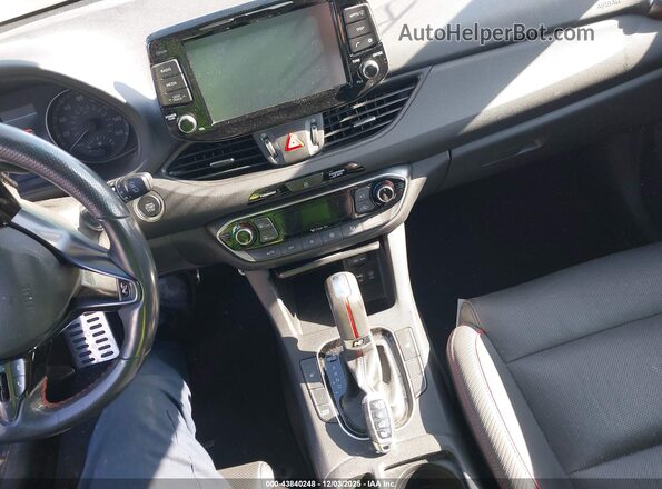 KMHH55LC0LU139545 2020 HYUNDAI ELANTRA GT Red Առջևի վահանակի տեսք