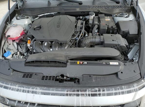 KMHL64JAXSA477957 2025 HYUNDAI SONATA Silver უკანა სალონის ხედი