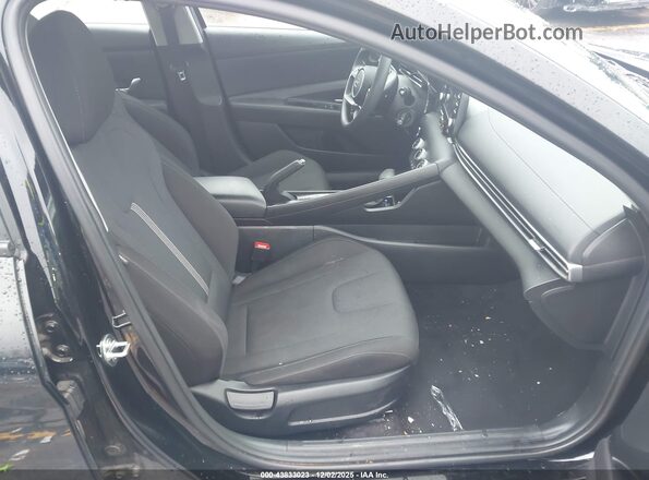 KMHLL4DG6RU722092 2024 HYUNDAI ELANTRA Black Vista interior delantera